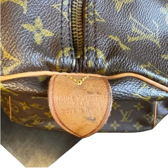 Louis Vuitton Keepall 55 Duffle Bag - Picture 8 of 10